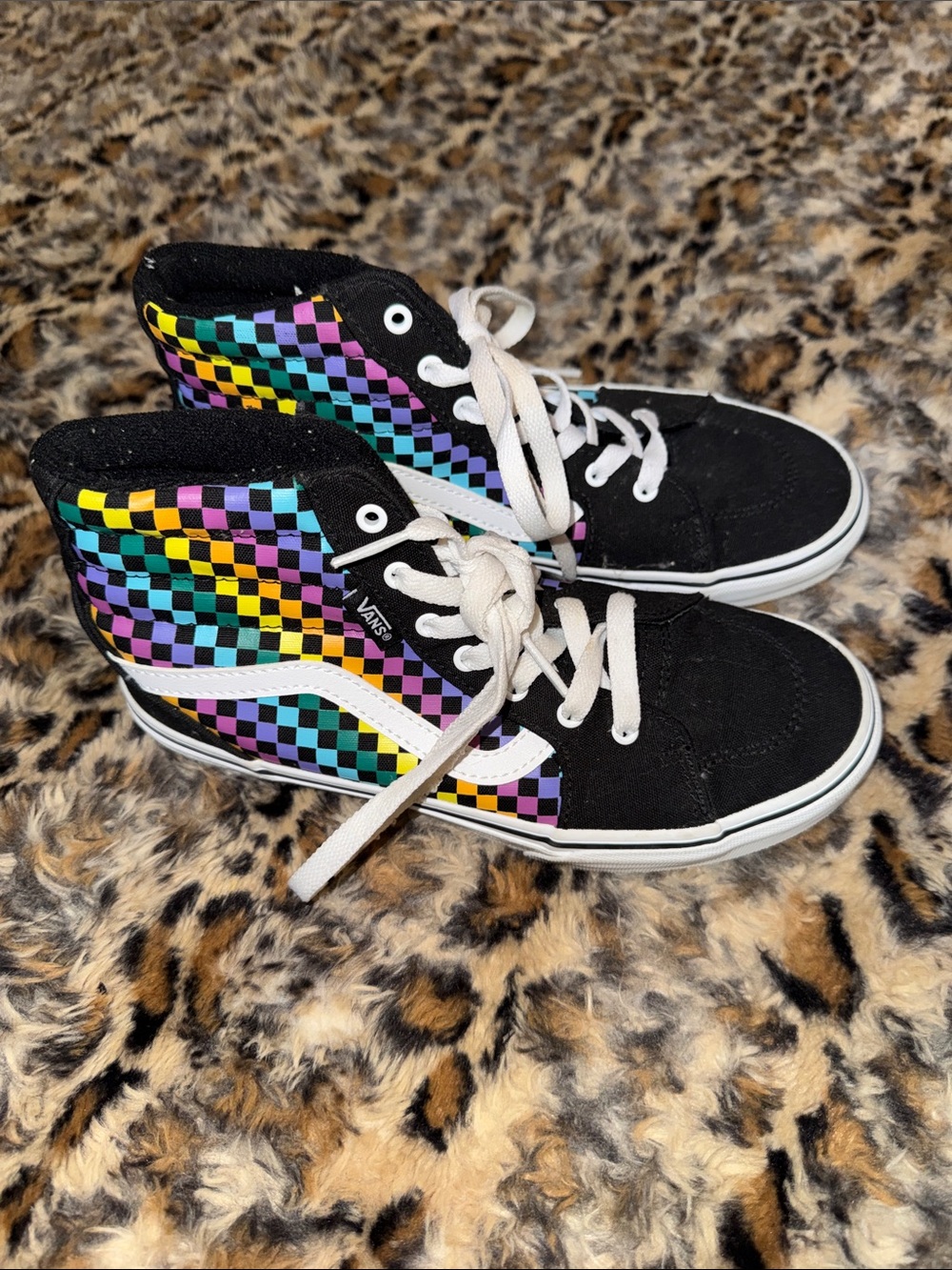 Vans Kids High-Top Sneakers in Black with Rainbow Checkerboard